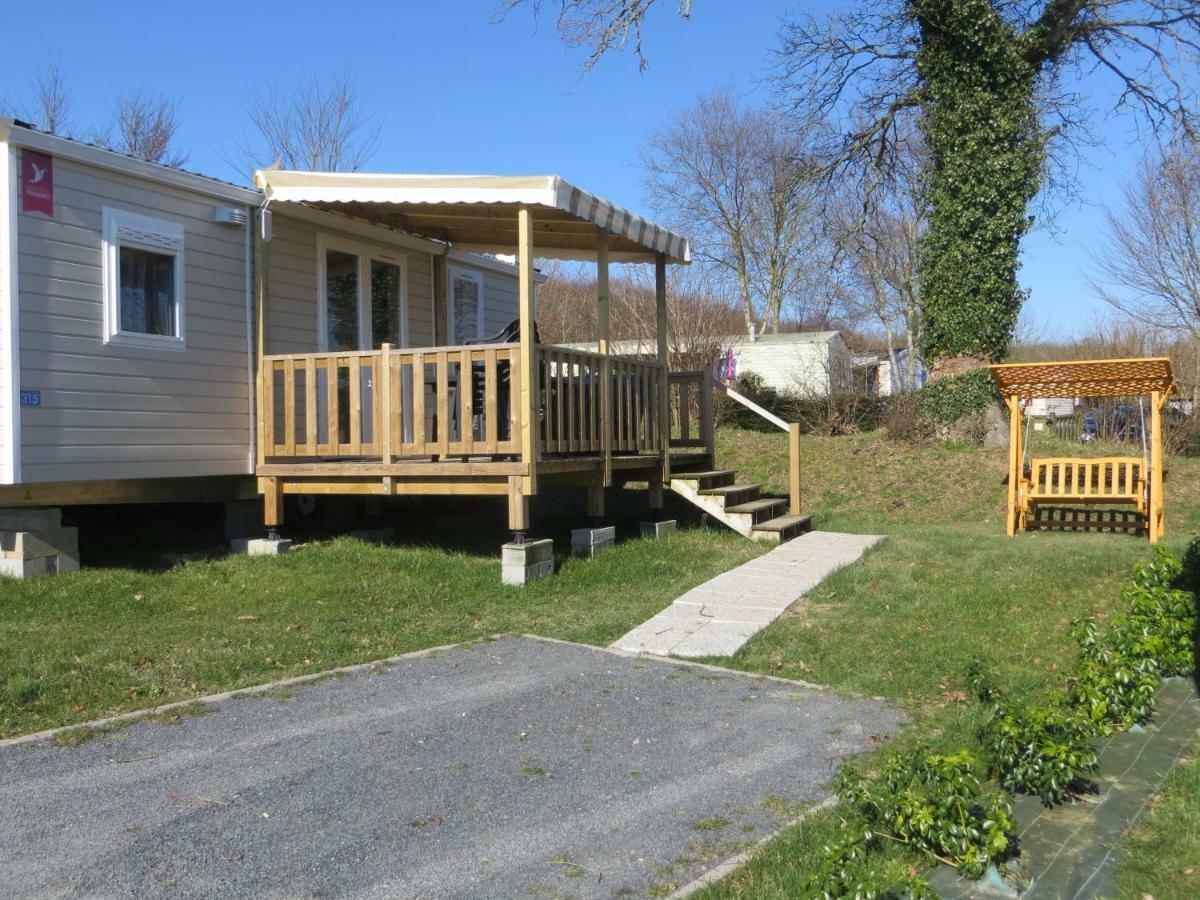 Hebergement Dans Un Domaine A Litteau Exterior foto